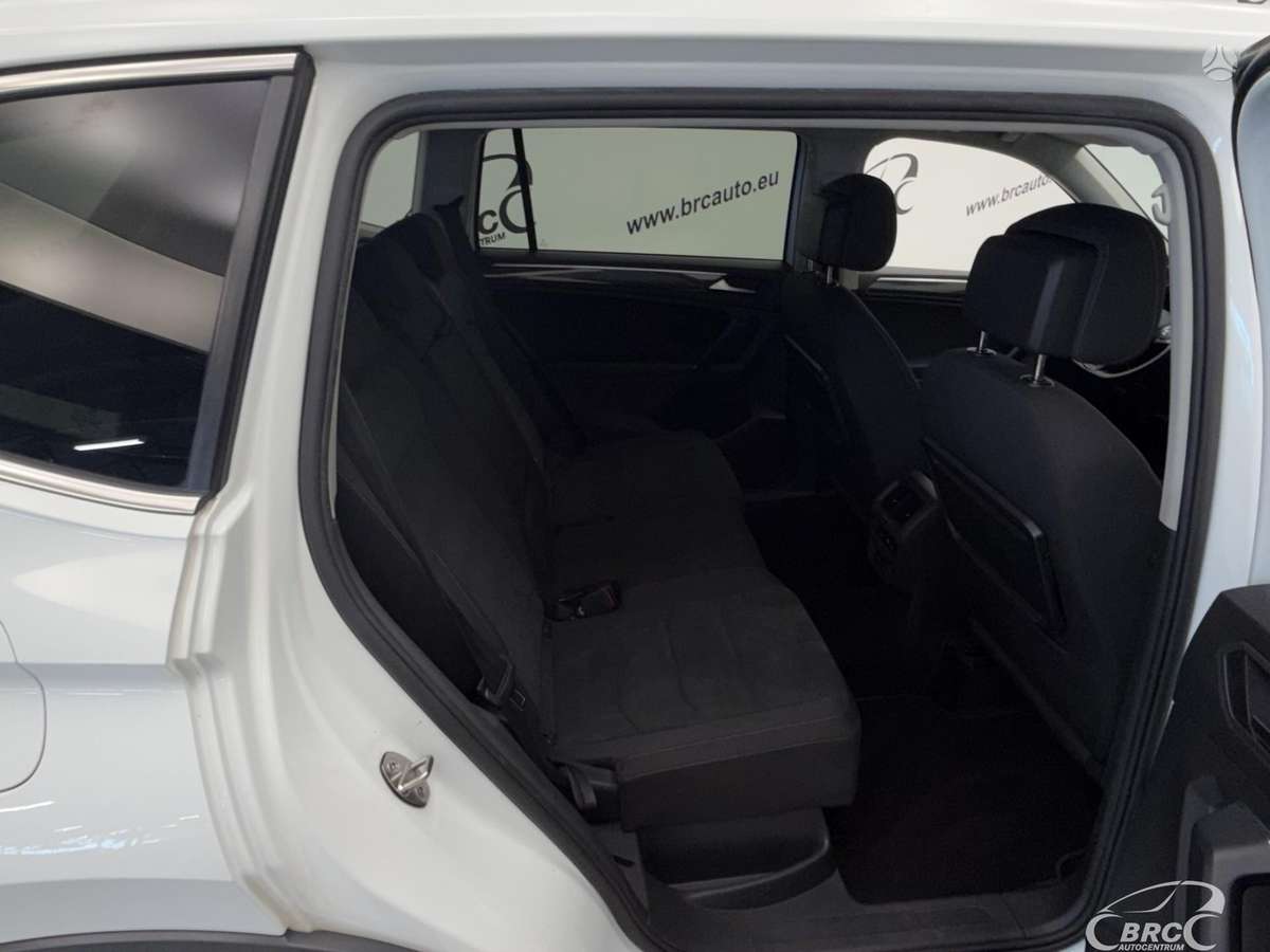 Volkswagen Tiguan Allspace - 11