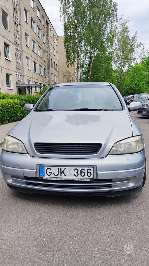 Opel Astra, 2.0 l., Седан
