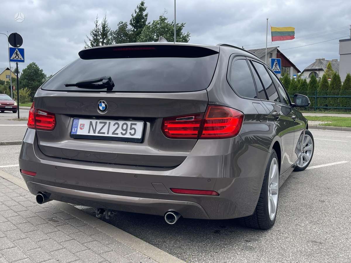 BMW 320, 2.0 l., wagon