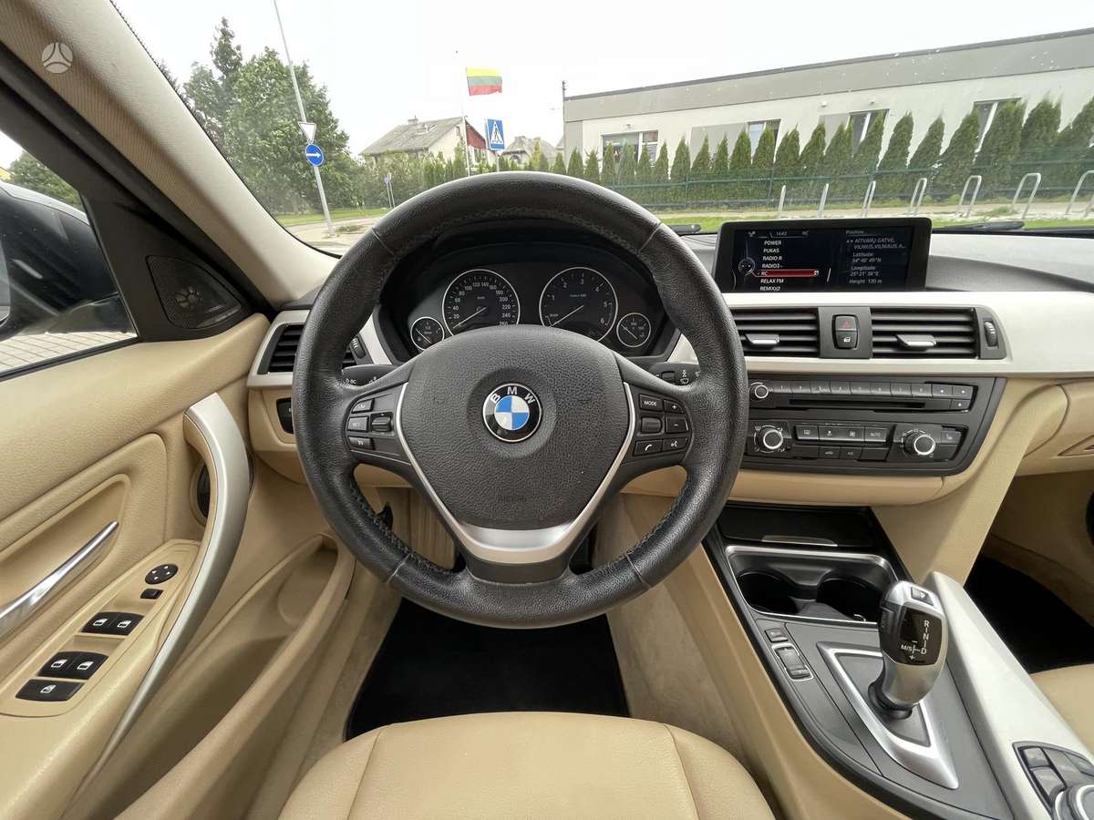 BMW 320, 2.0 l., Универсал