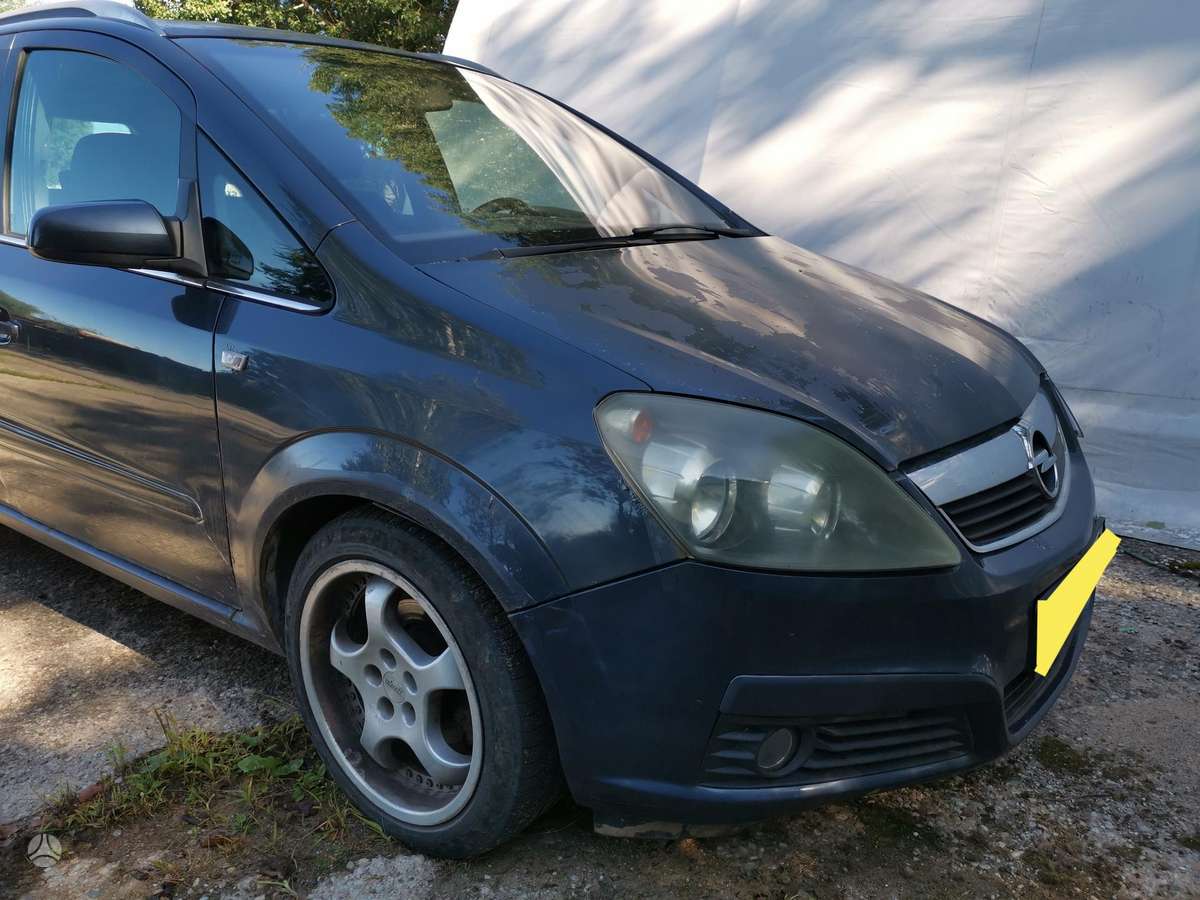 Opel Zafira