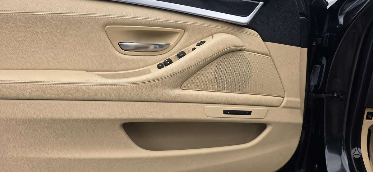 BMW 525, 2.0 l., wagon
