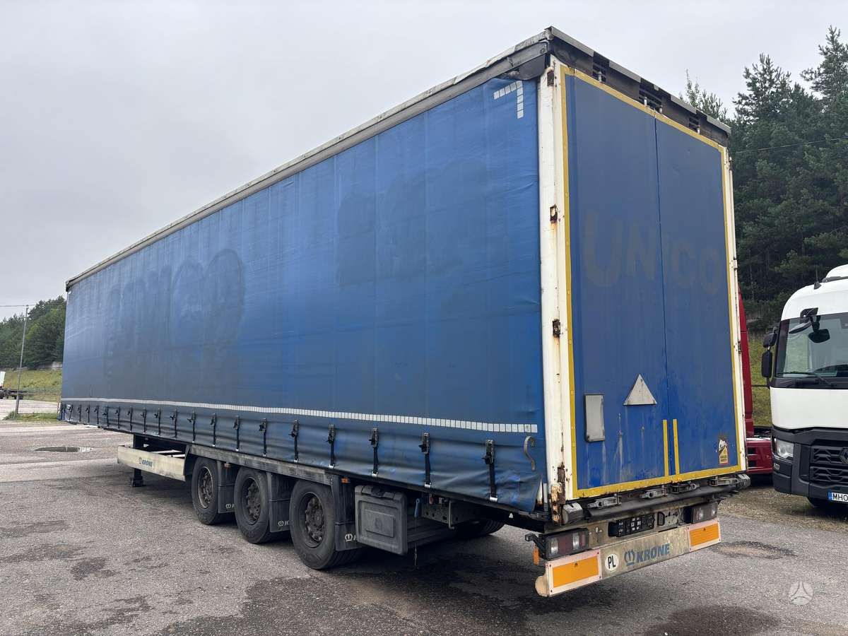 Krone Mega, curtain / tarpaulin