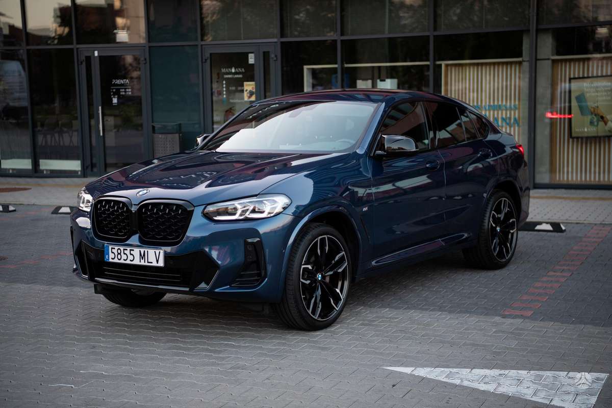 BMW X4 - 10