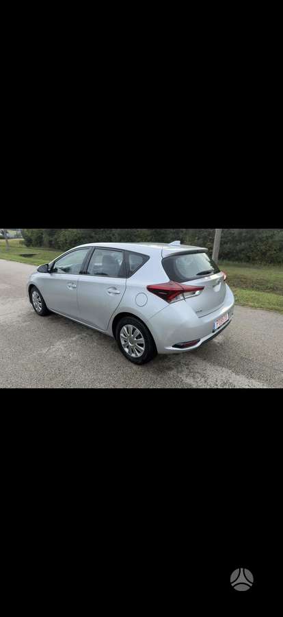 Toyota Auris, 1.4 l., Хэтчбек