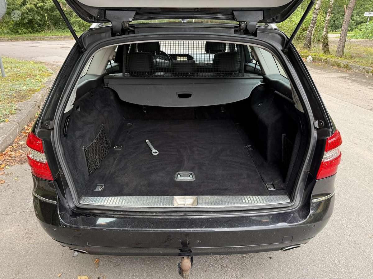 Mercedes-Benz E350, 3.0 l., Универсал