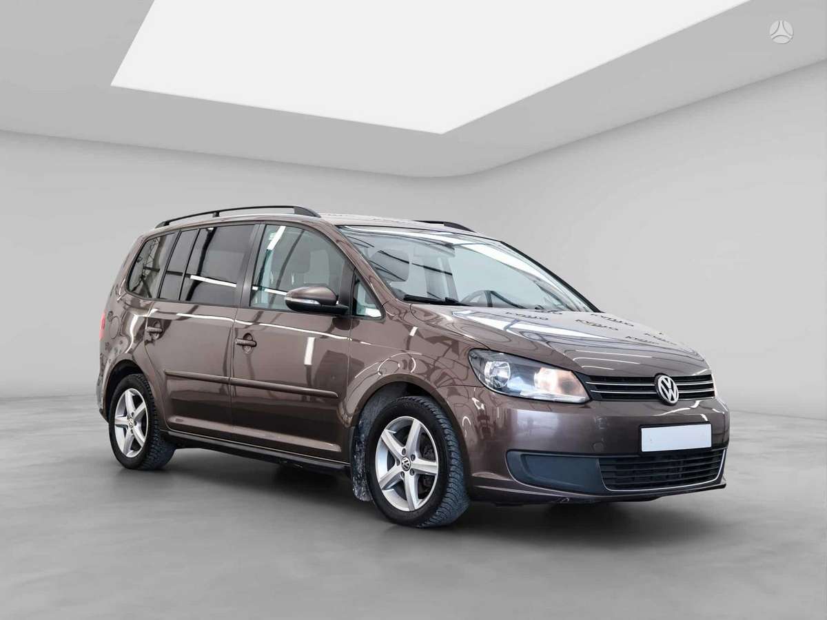 Volkswagen Touran - 4