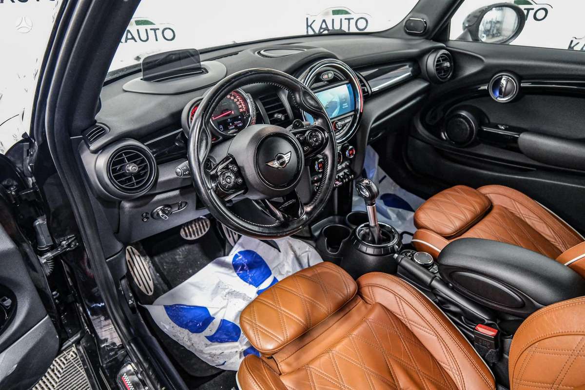 Mini Cooper S, 1.6 l., coupe