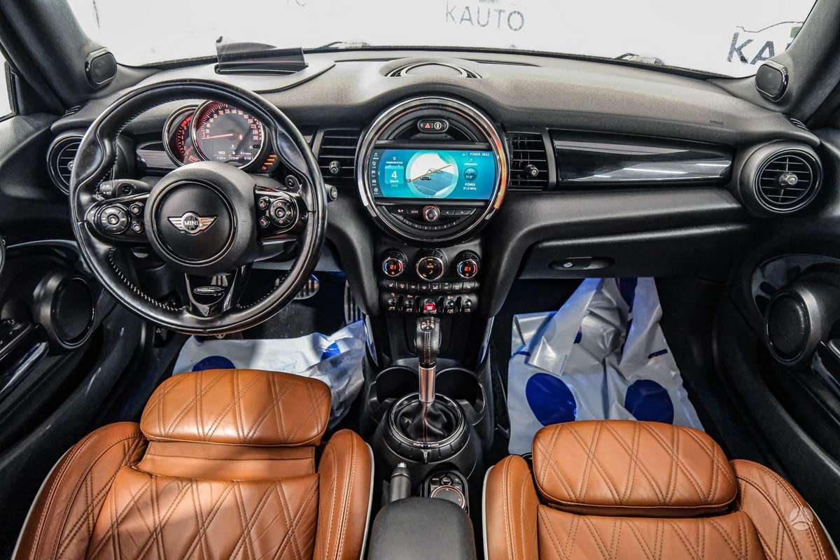 Mini Cooper S, 1.6 l., coupe