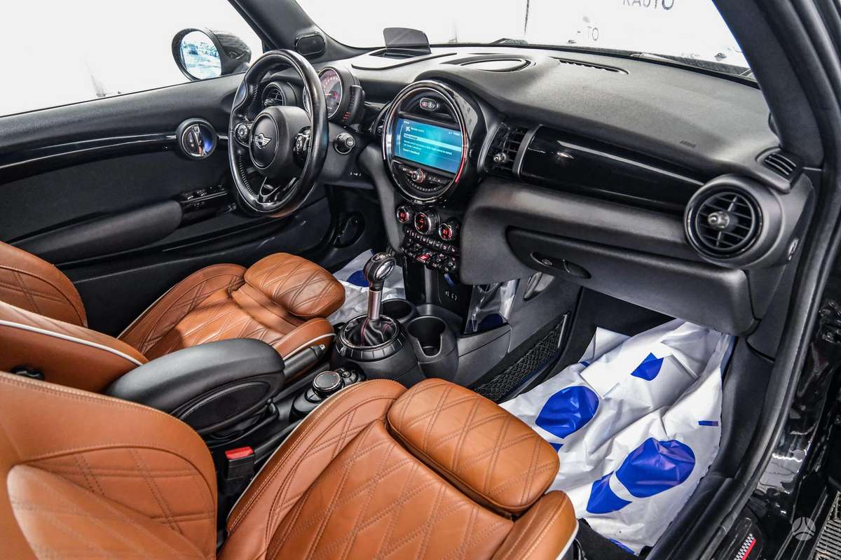Mini Cooper S, 1.6 l., coupe