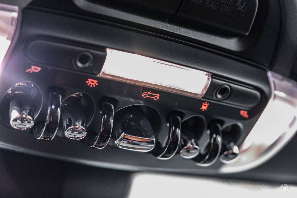 Mini Cooper S, 1.6 l., coupe
