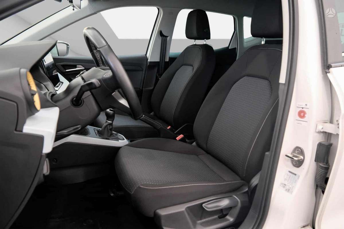 SEAT Arona - 5