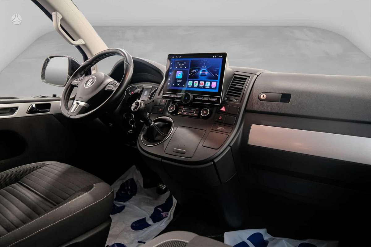 Volkswagen Multivan, 2.0 l., Минивэн