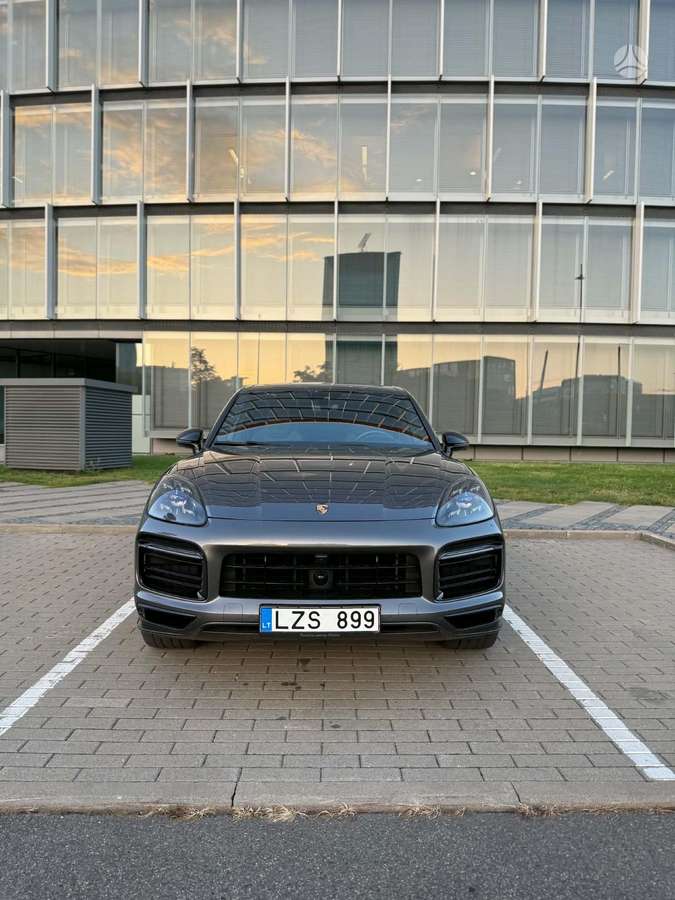 Porsche Cayenne - 11