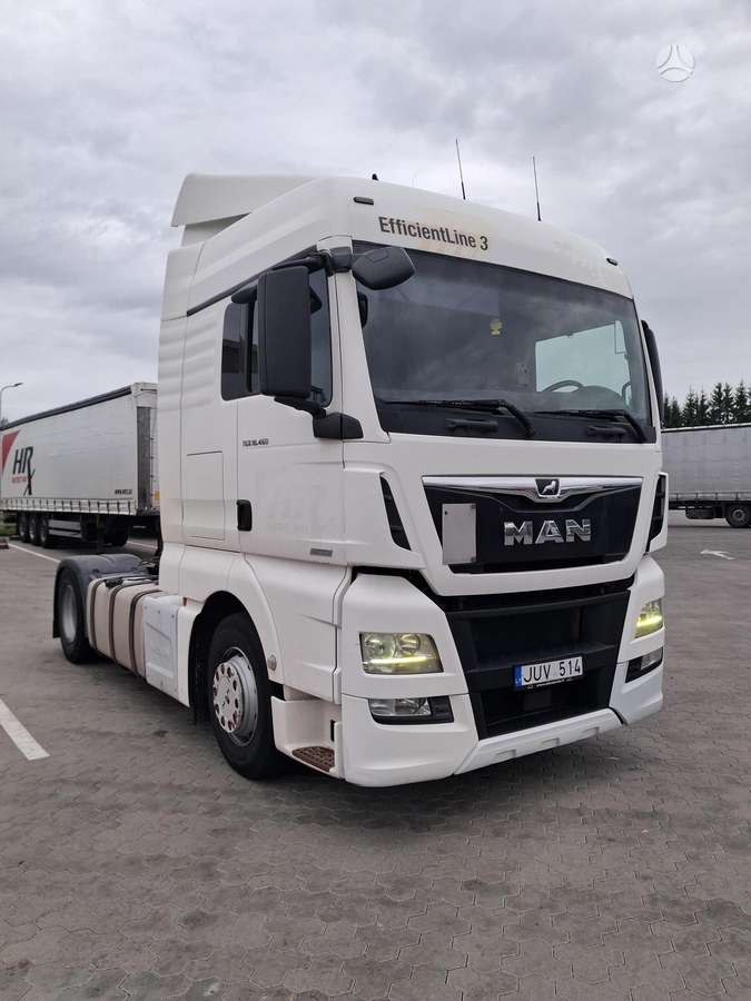 MAN TGX, double sleeper
