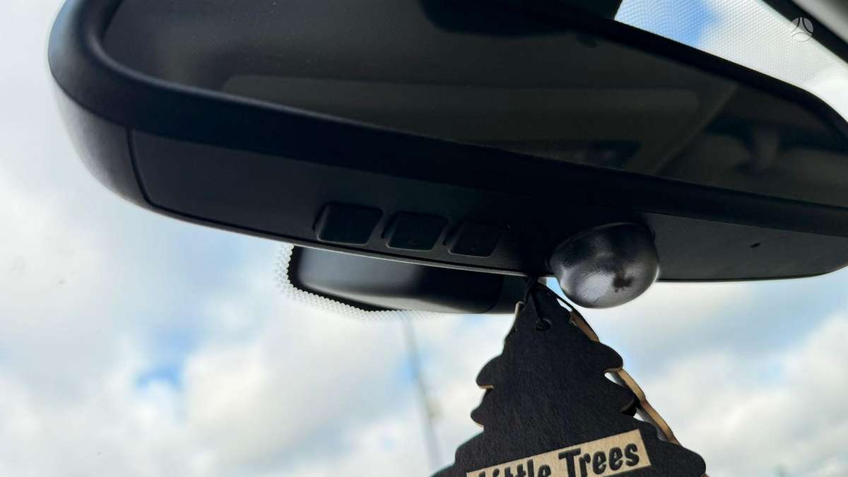 BMW X3, 2.0 l., off-road / crossover
