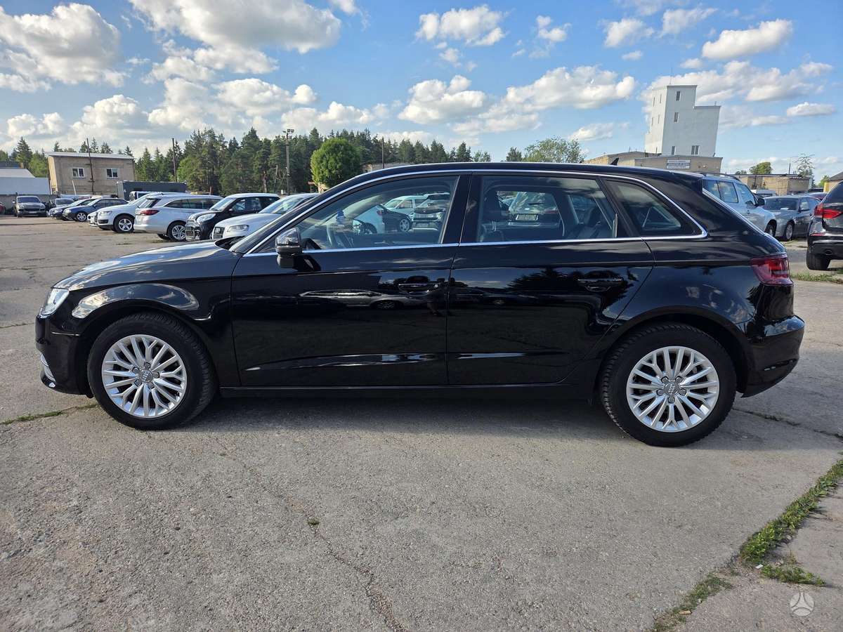 Audi A3, 1.6 l., Хэтчбек