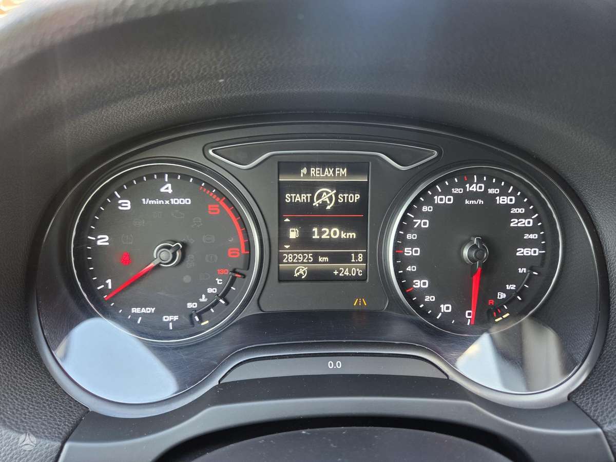 Audi A3, 1.6 l., Хэтчбек