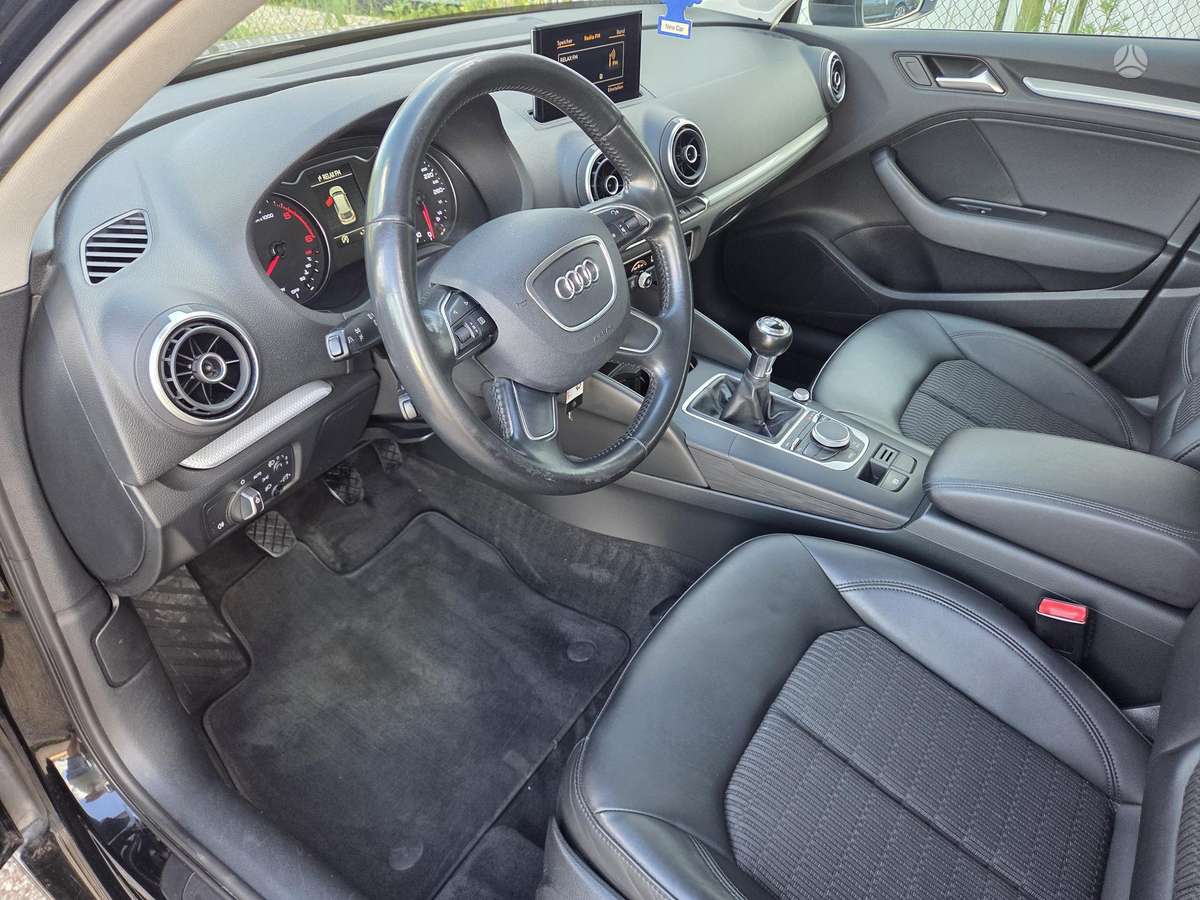 Audi A3, 1.6 l., Хэтчбек
