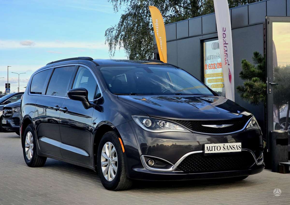 Chrysler Pacifica, 3.6 l., Минивэн