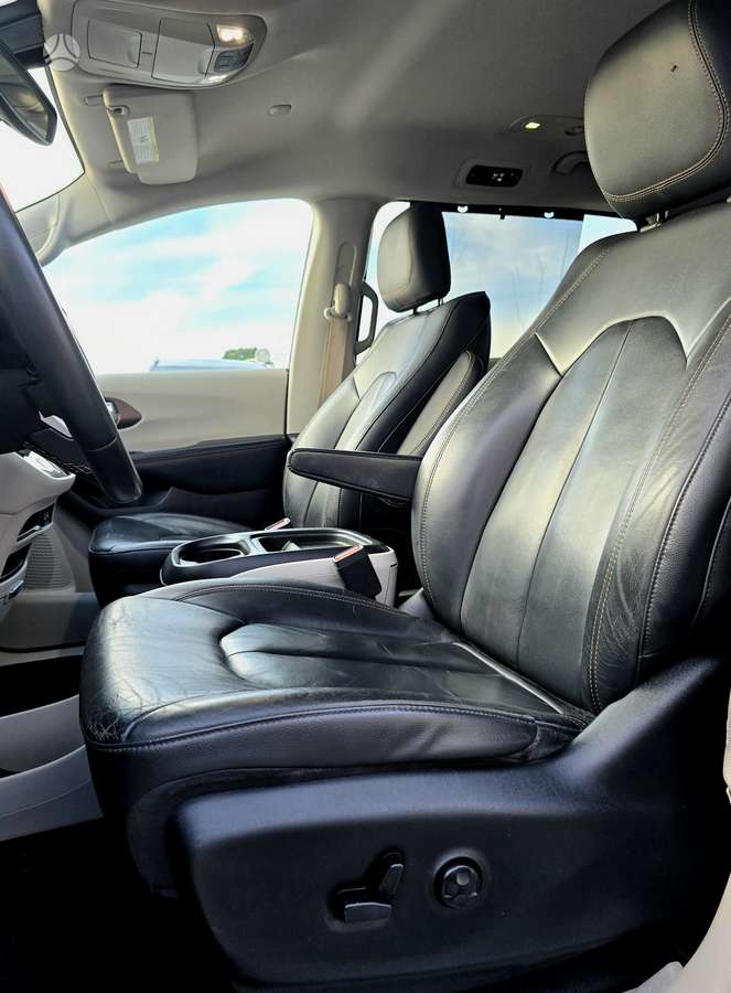 Chrysler Pacifica, 3.6 l., mpv / minivan