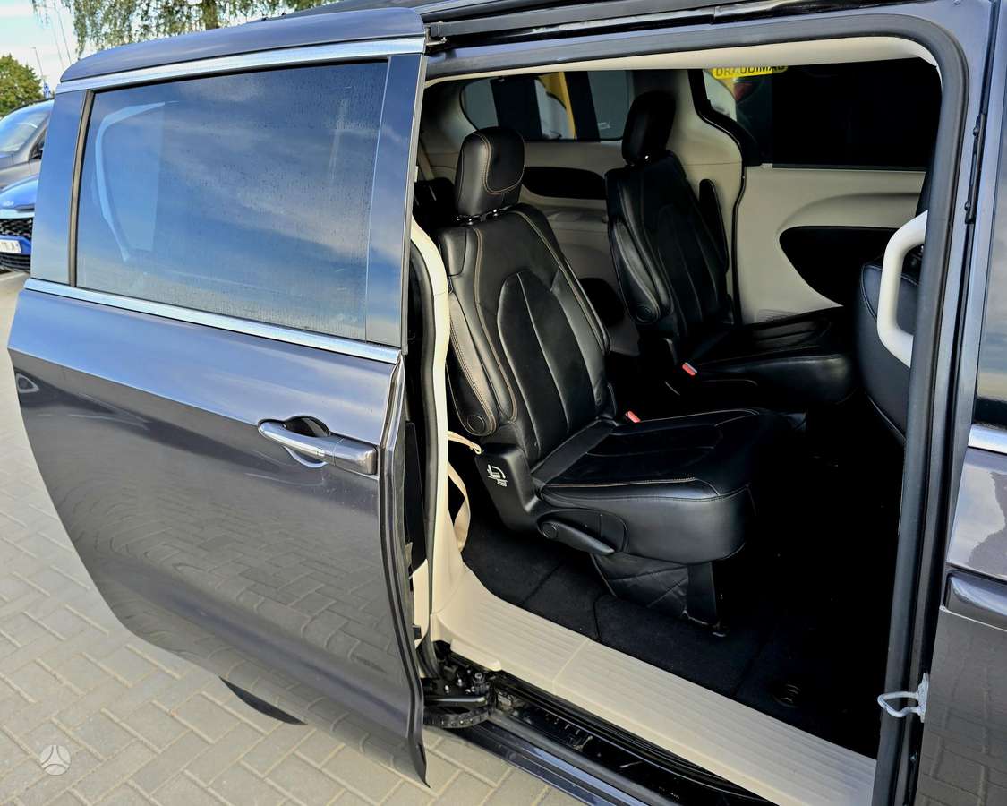 Chrysler Pacifica, 3.6 l., mpv / minivan