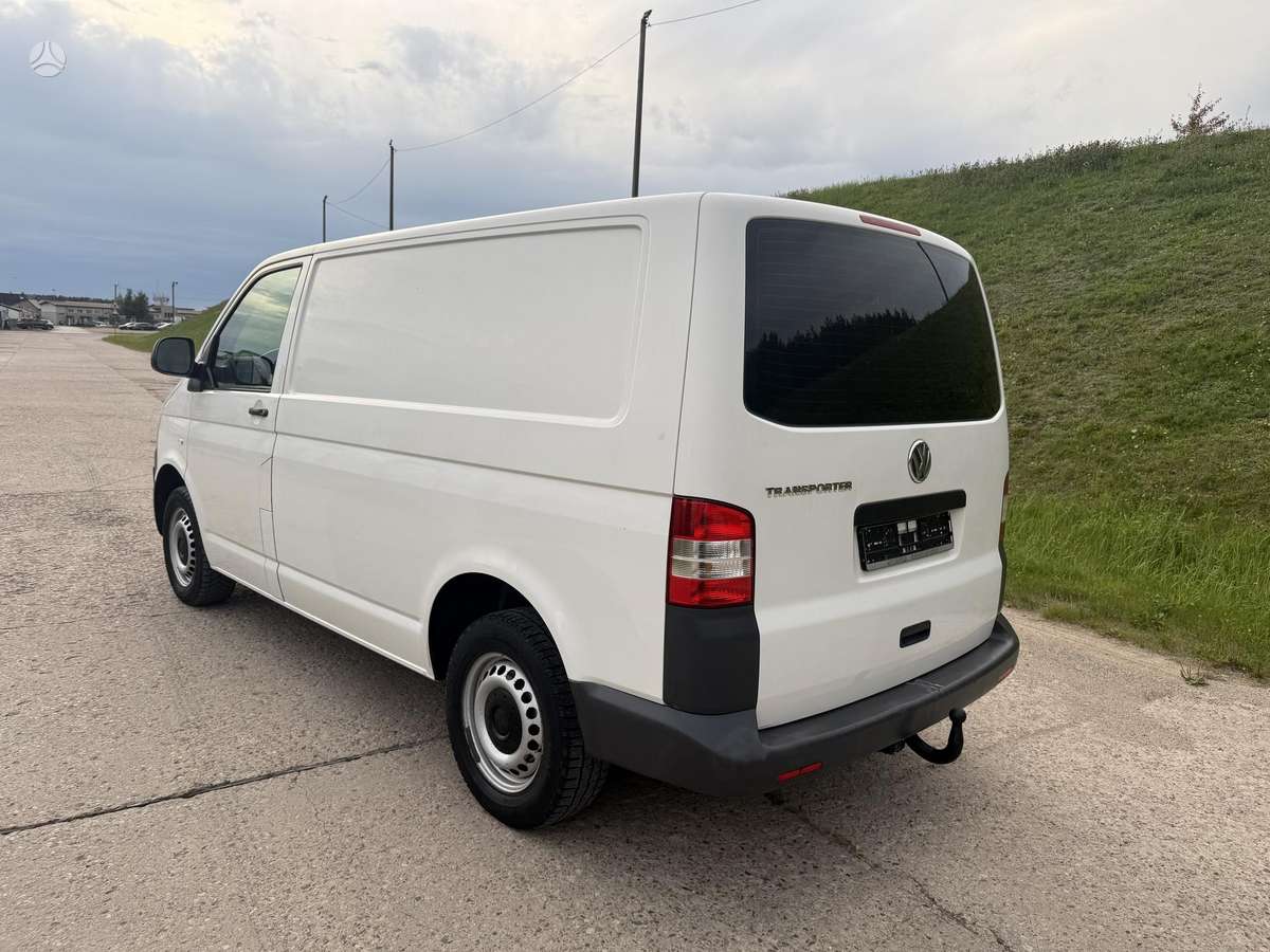 Volkswagen Transporter - 7