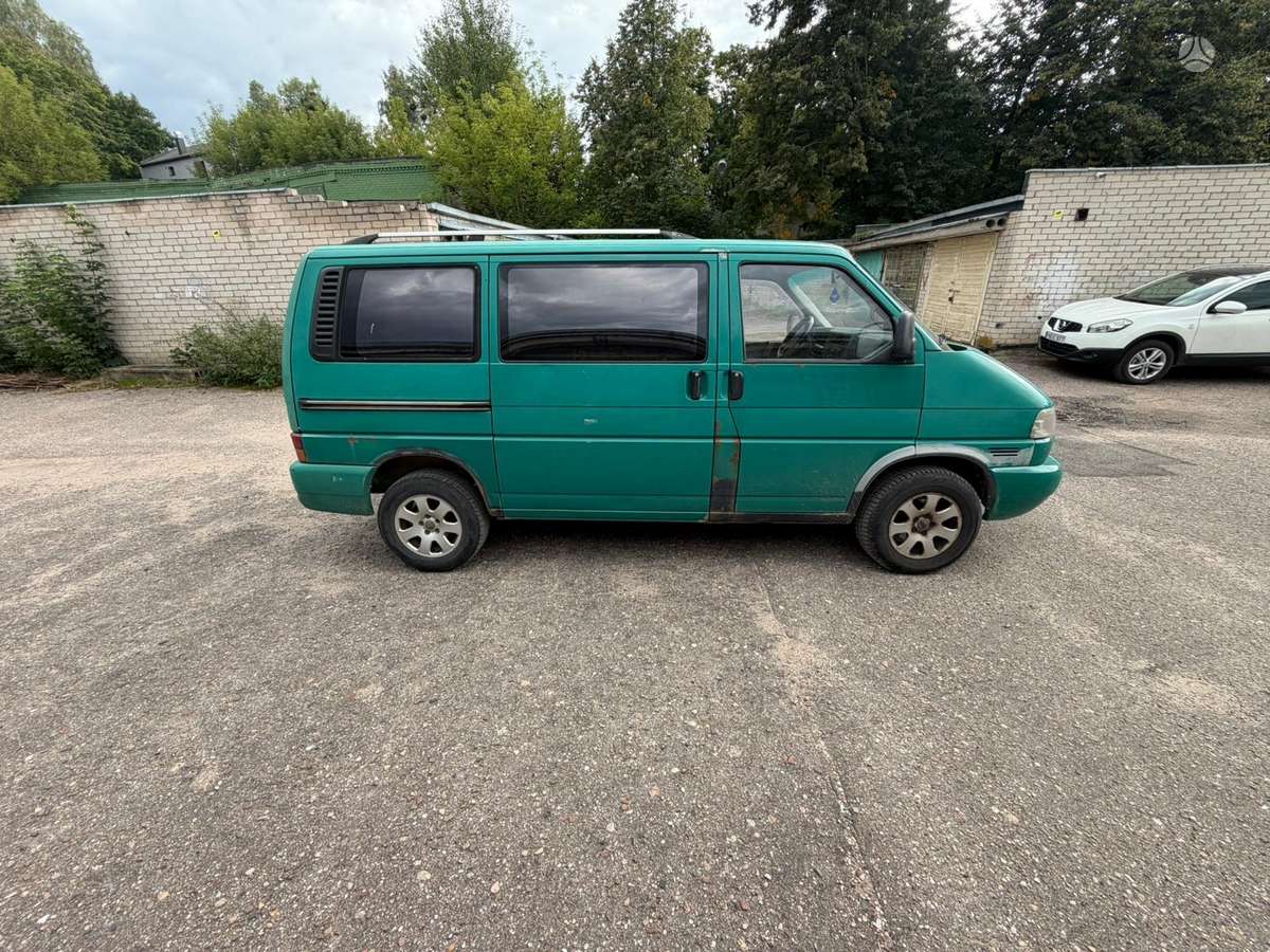 Volkswagen Multivan - 6