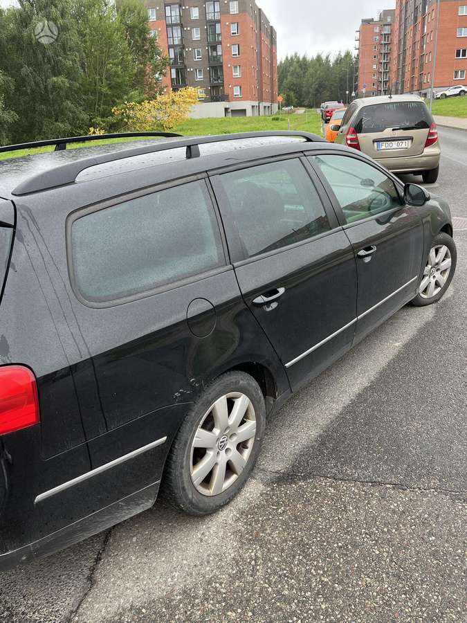 Volkswagen Passat - 3