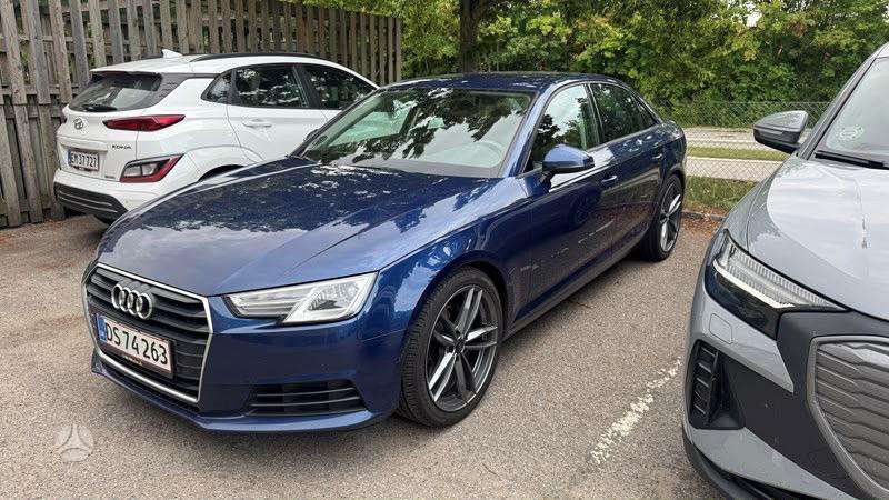 Audi A4, 2.0 l., Седан