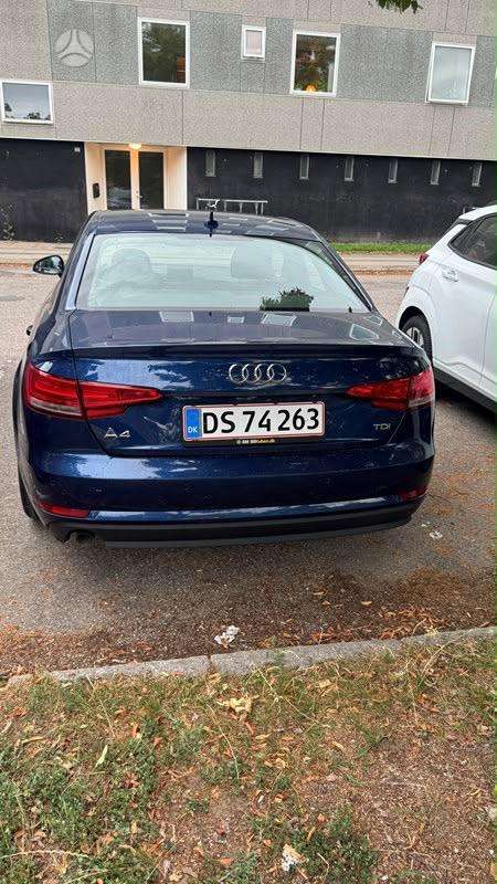 Audi A4, 2.0 l., Седан