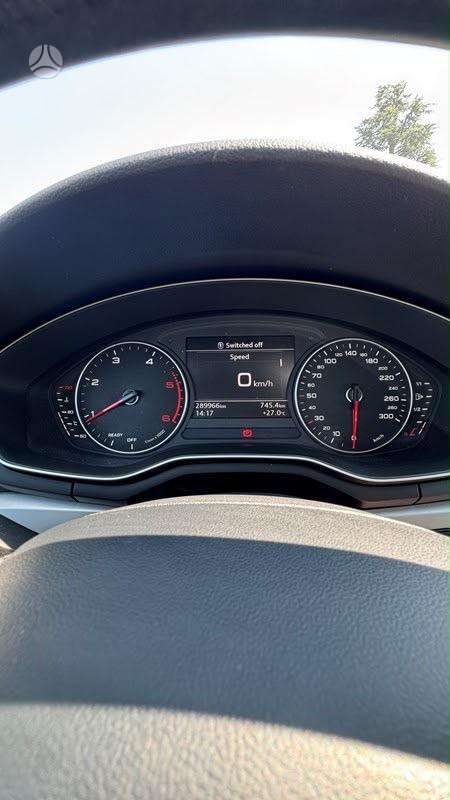 Audi A4, 2.0 l., Седан