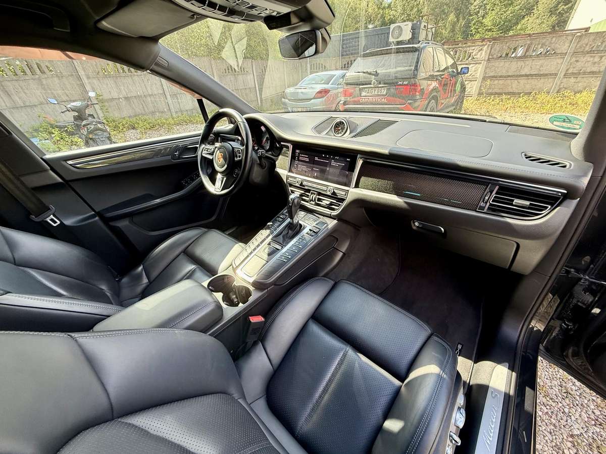 Porsche Macan - 8