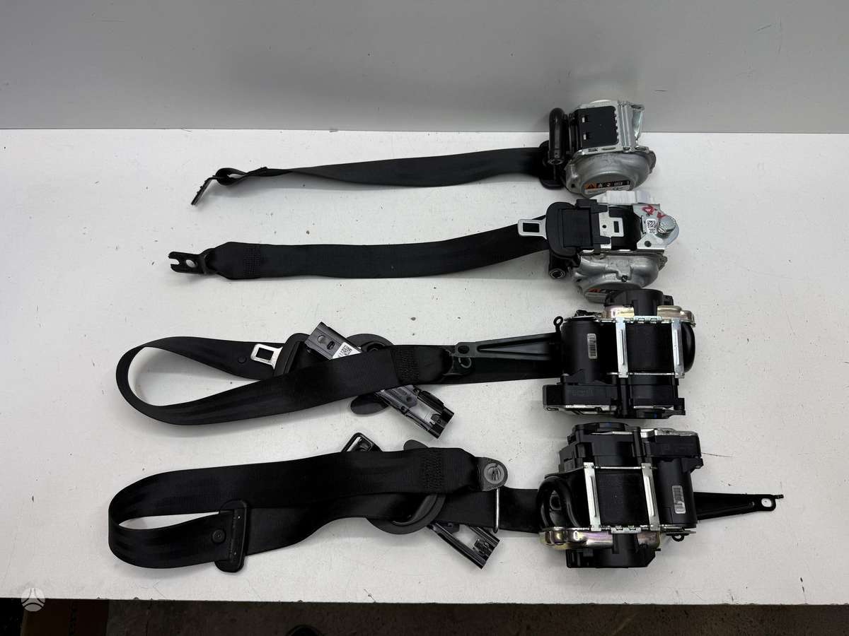 Audi Q5 Orginalus nerestauruoti dirzai panele arbegai
