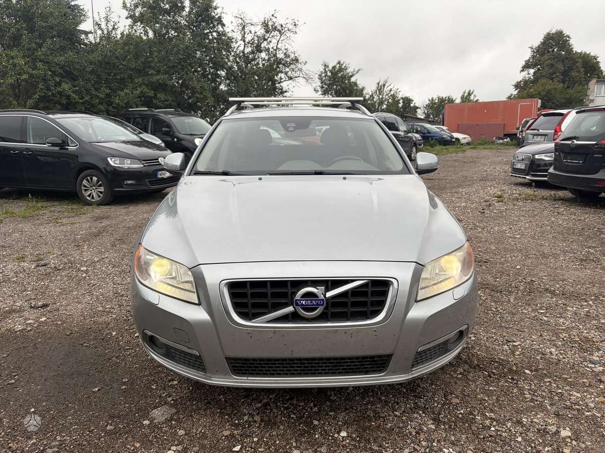 Volvo V70, 2.0 l., Универсал