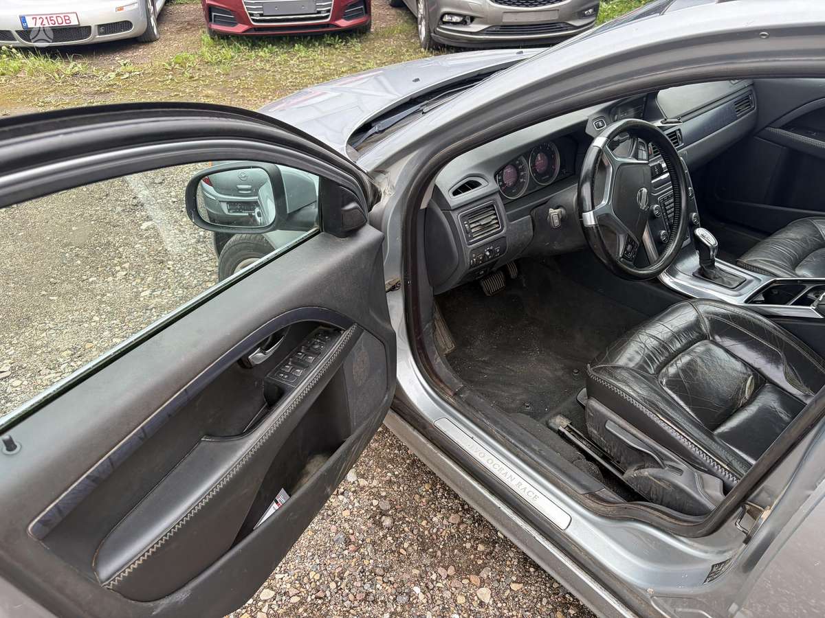 Volvo V70, 2.0 l., Универсал