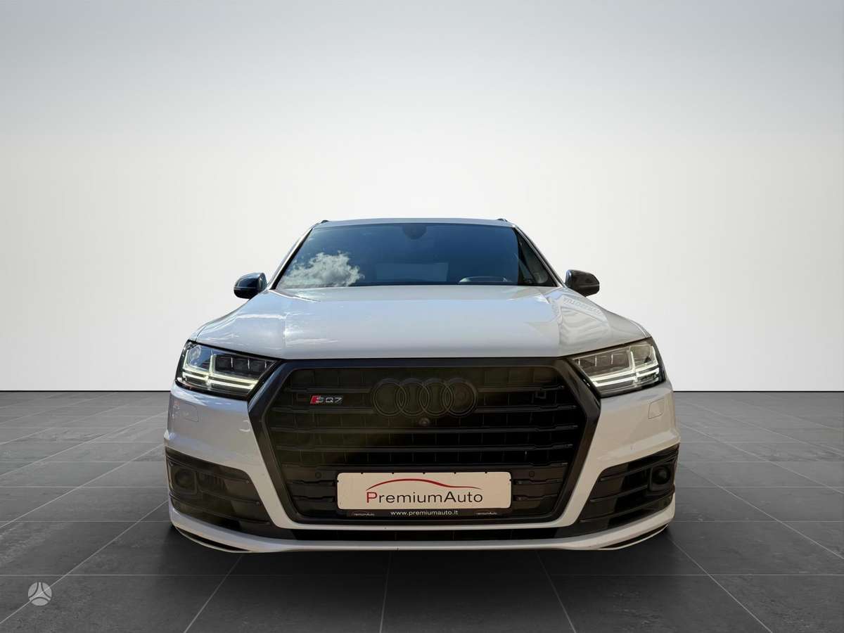 Audi SQ7, 4.0 l., off-road / crossover