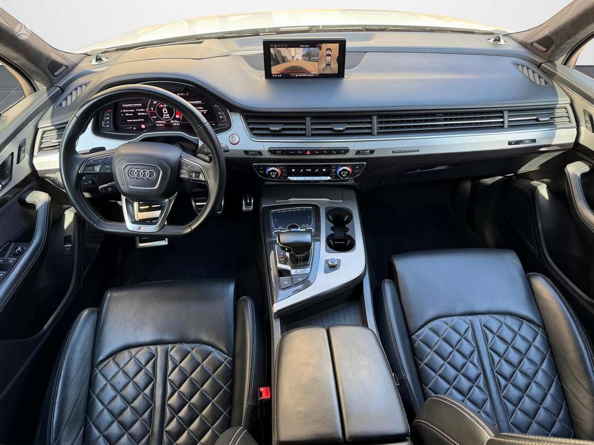 Audi SQ7, 4.0 l., off-road / crossover