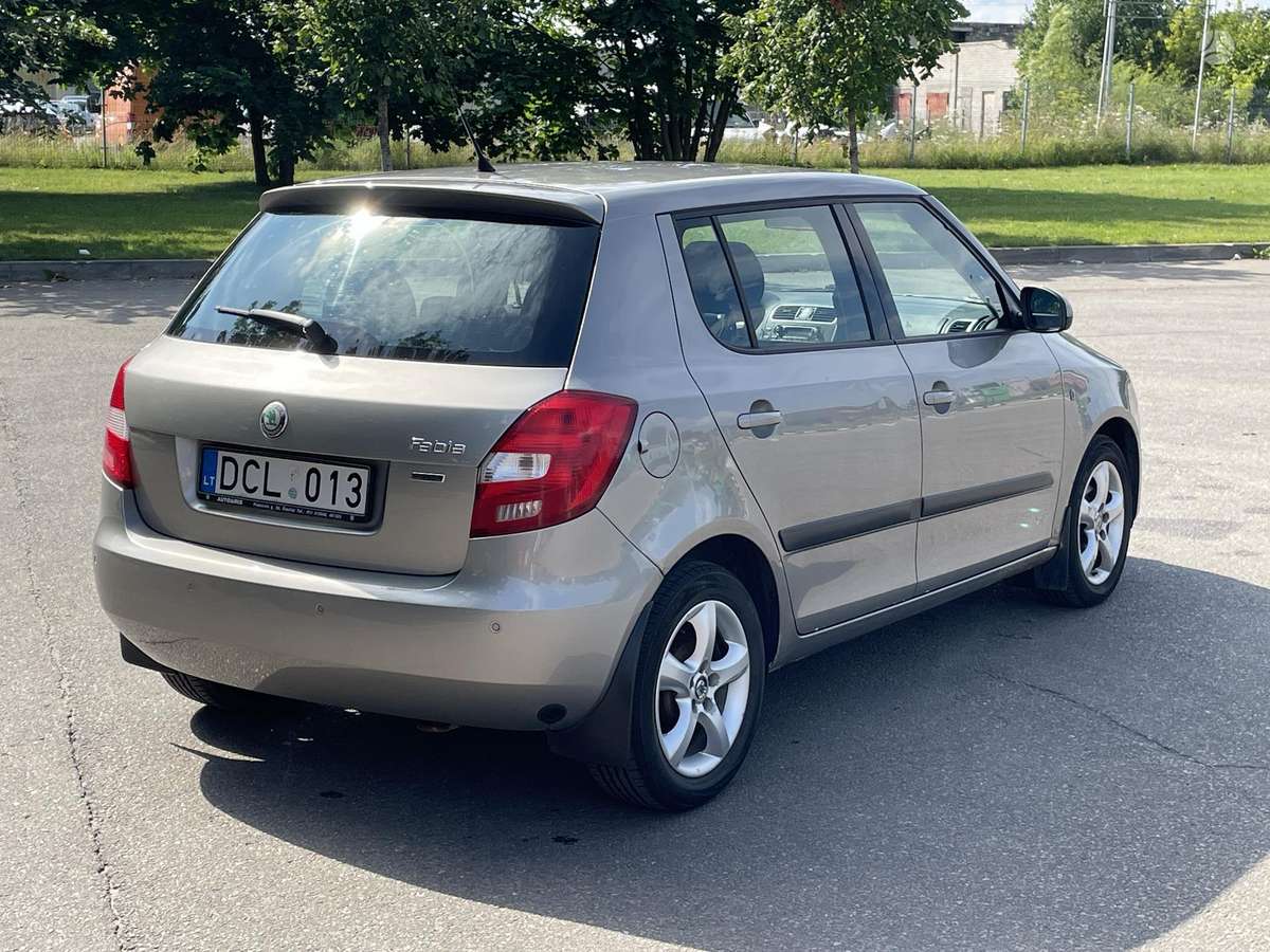 Škoda Fabia - 4