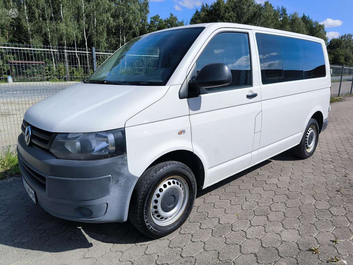 Volkswagen Transporter - 1