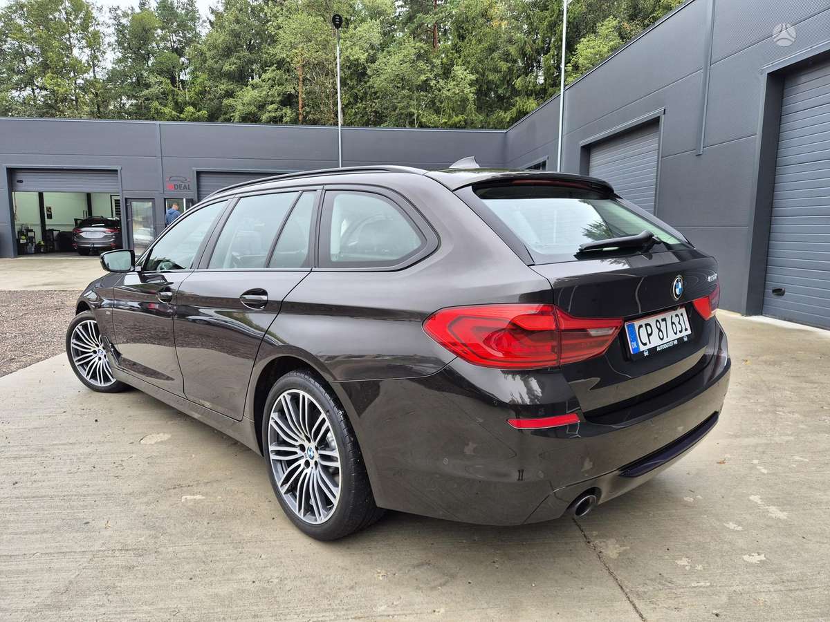 BMW 520, 2.0 l., wagon