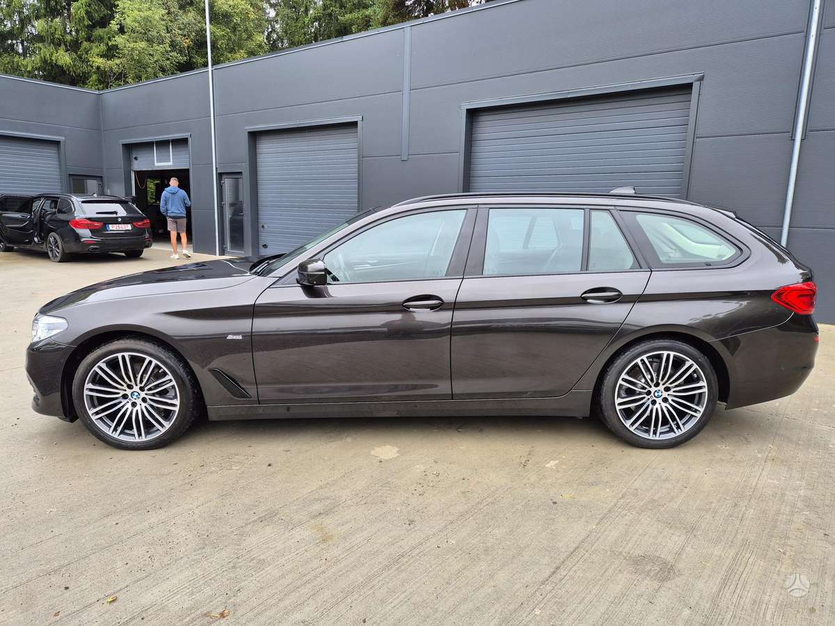 BMW 520, 2.0 l., wagon