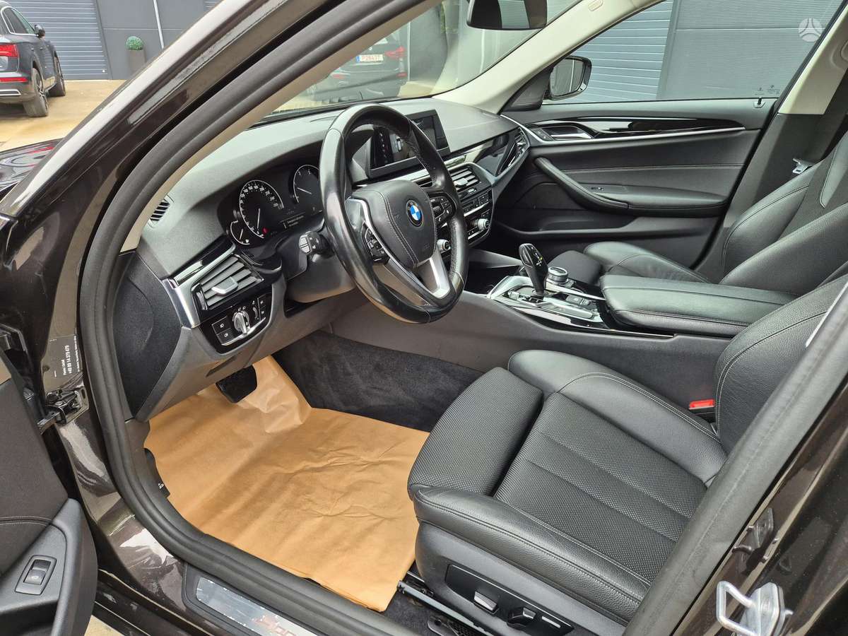 BMW 520, 2.0 l., wagon