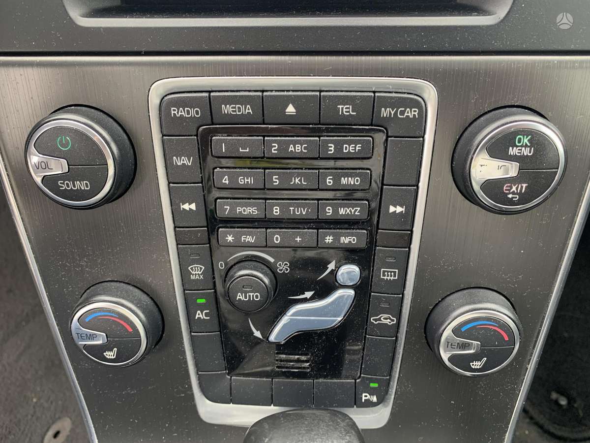 Volvo S60, 2.0 l., Седан