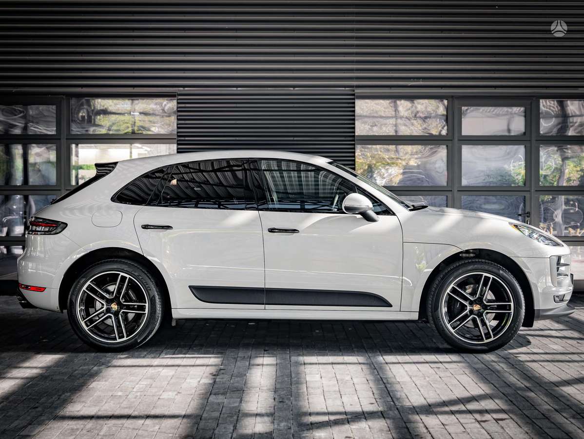 Porsche Macan - 6