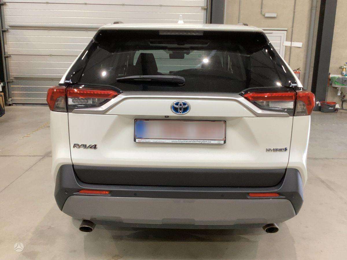Toyota RAV4 - 7