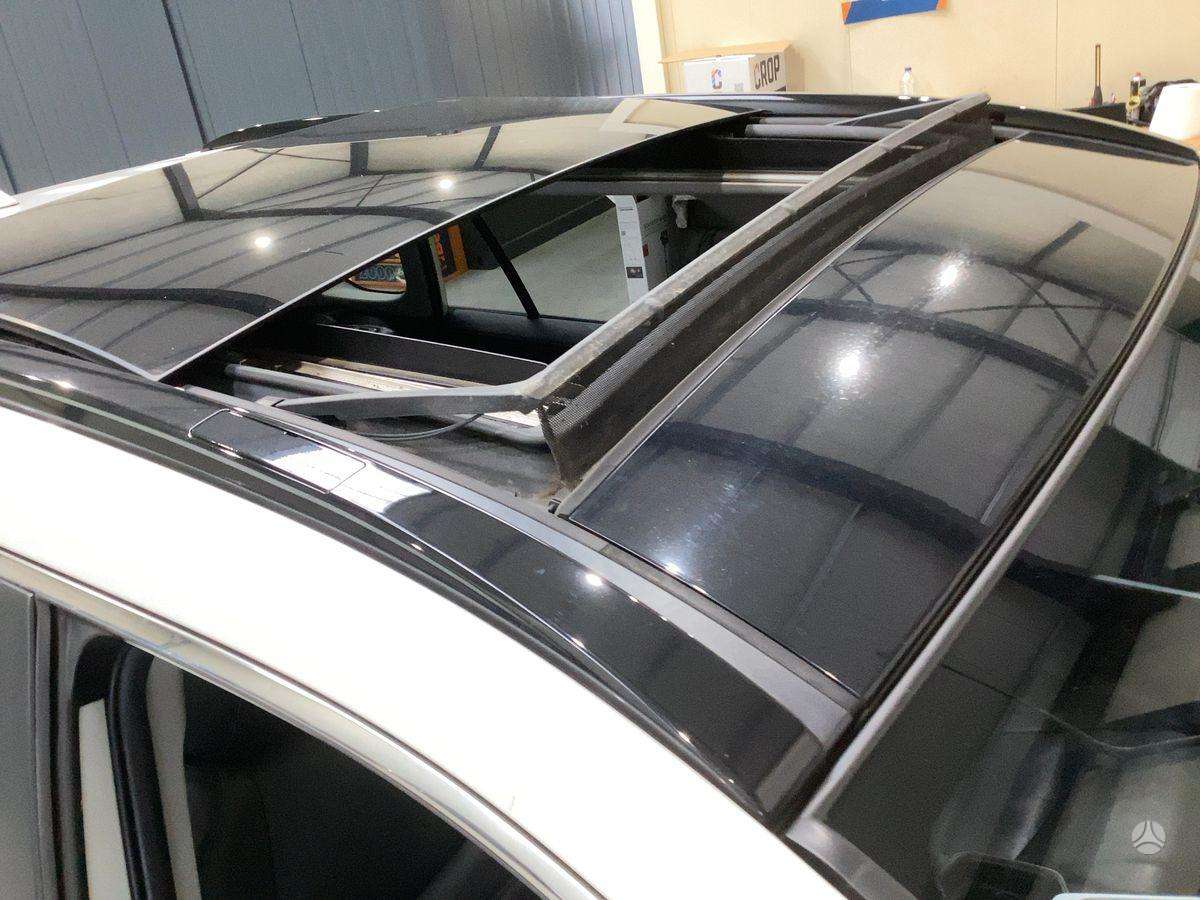 Toyota RAV4 - 8