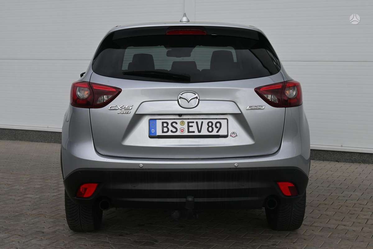 Mazda CX-5, 2.2 l., off-road / crossover