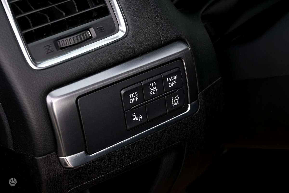 Mazda CX-5, 2.2 l., Внедорожник / Кроссовер
