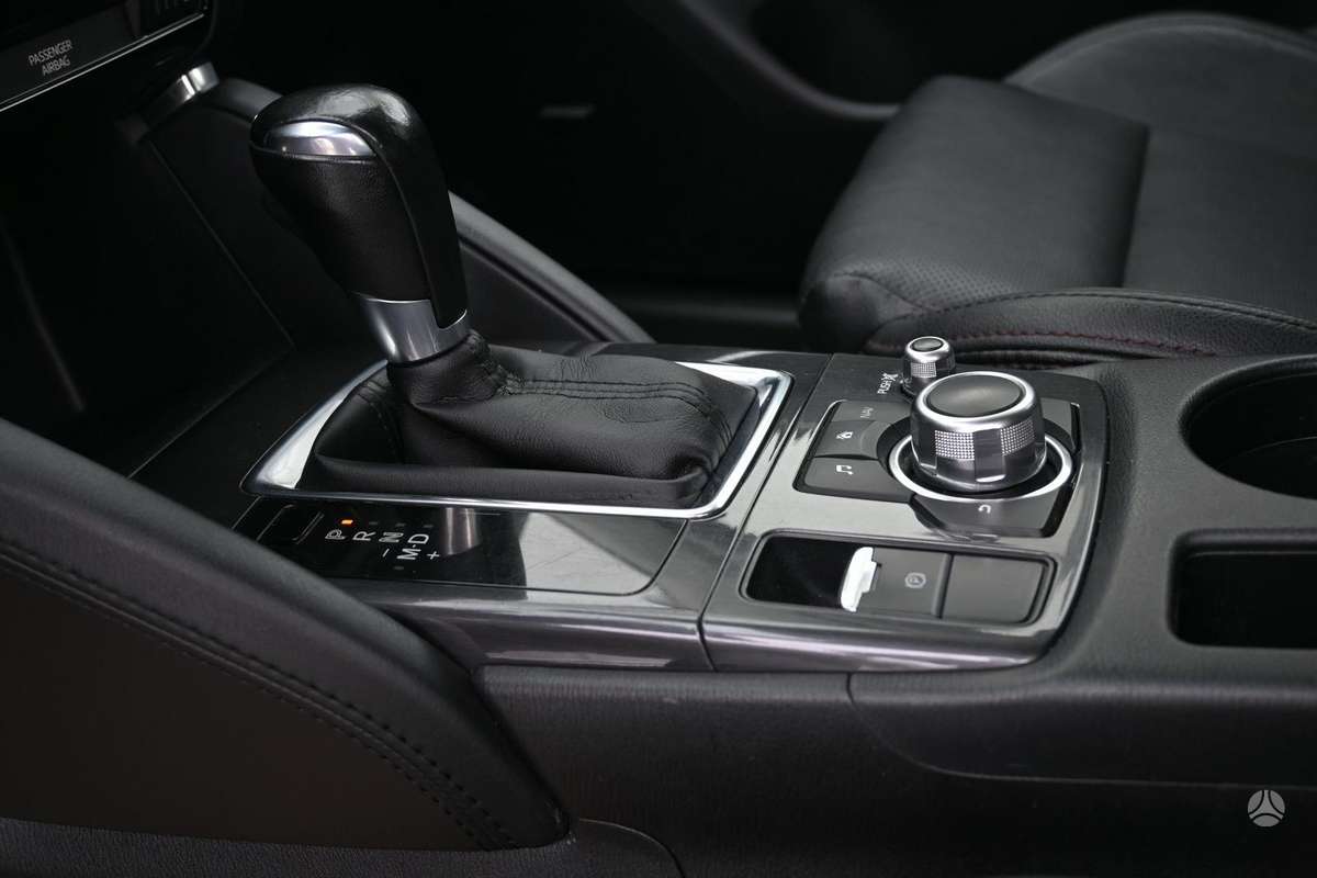 Mazda CX-5, 2.2 l., Внедорожник / Кроссовер
